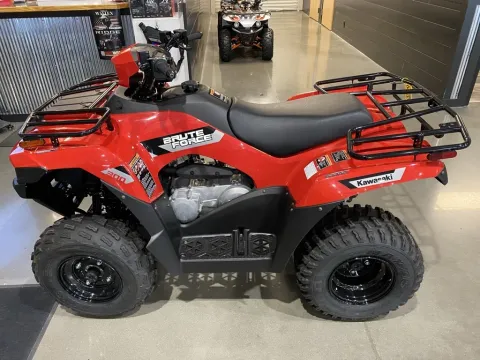 More photos of 2026 Kawasaki Brute Force 300 at Dell's Powersports, MO