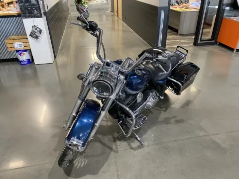 More photos of 2001 Harley-Davidson Road King Screaming Eagle at Dell's Powersports, MO