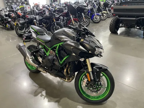 Photos of 2026 Kawasaki Z H2 SE ABS for sale in Grain Valley, MO at Dell's Powersports