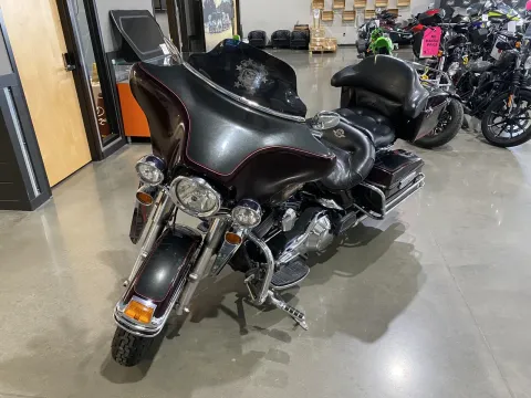 More photos of 2005 Harley-Davidson Electra Glide Classic at Dell's Powersports, MO