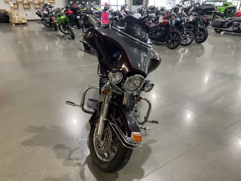 Another view of 2005 Harley-Davidson Electra Glide Classic for sale in Grain Valley, MO at Dell's Powersports
