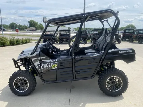 More photos of 2025 Kawasaki Teryx4 S LE at Dell's Powersports, MO