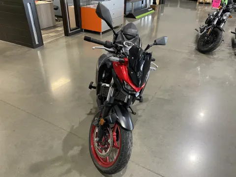 Another view of 2024 Kawasaki Z500 SE ABS for sale in Grain Valley, MO at Dell's Powersports