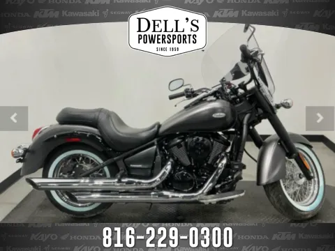 Gray 2018 Kawasaki Vulcan 900 Classic for sale in Grain Valley, MO