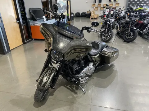 More photos of 2016 Harley-Davidson Street Glide Special at Dell's Powersports, MO