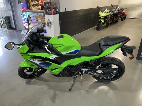 More photos of 2026 Kawasaki Ninja 500 at Dell's Powersports, MO