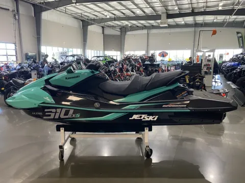 More photos of 2026 Kawasaki Jet Ski Ultra 310 LX-S at Dell's Powersports, MO
