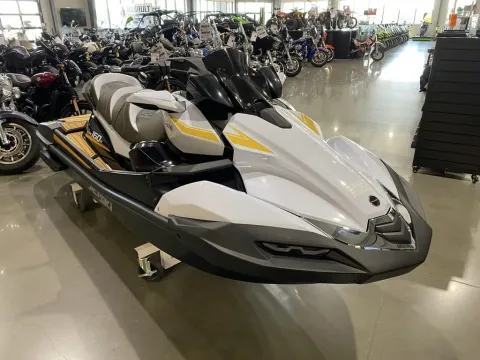 Photos of 2026 Kawasaki Jet Ski Ultra 160 LX for sale in Grain Valley, MO at Dell's Powersports