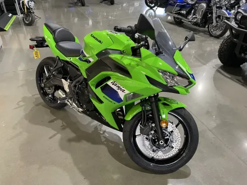 Photos of 2026 Kawasaki Ninja 650 ABS for sale in Grain Valley, MO at Dell's Powersports