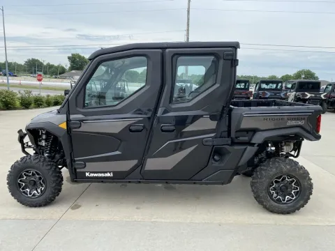 More photos of 2026 Kawasaki RIDGE CREW ST HVAC at Dell's Powersports, MO