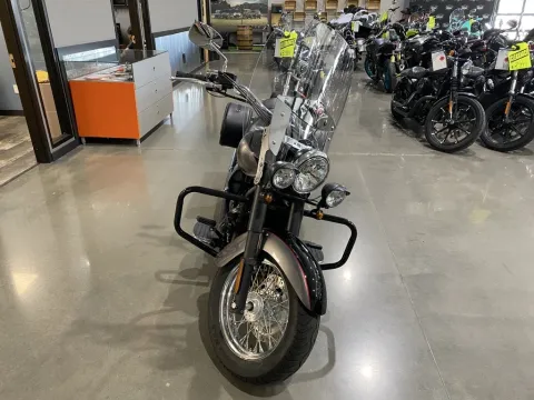 Another view of 2014 Kawasaki Vulcan 900 Classic for sale in Grain Valley, MO at Dell's Powersports