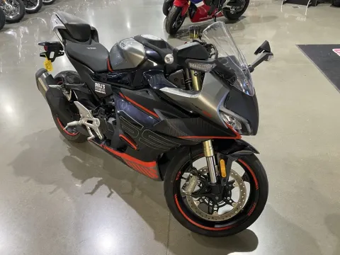 More photos of 2023 CFMOTO 450 SS at Dell's Powersports, MO