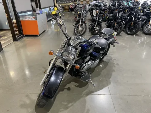 More photos of 2006 Suzuki Boulevard at Dell's Powersports, MO