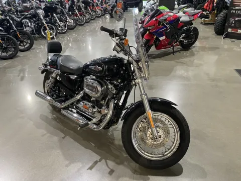 More photos of 2017 Harley-Davidson Sportster 1200 Custom at Dell's Powersports, MO