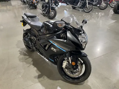 Photos of 2024 Suzuki GSX-R for sale in Grain Valley, MO at Dell's Powersports