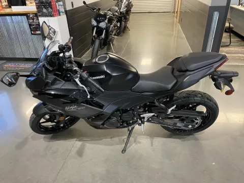 More photos of 2026 Kawasaki Ninja 500 at Dell's Powersports, MO