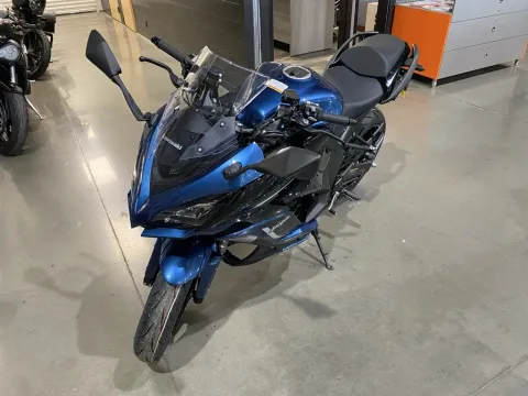 More photos of 2026 Kawasaki Ninja 1100SX SE ABS at Dell's Powersports, MO