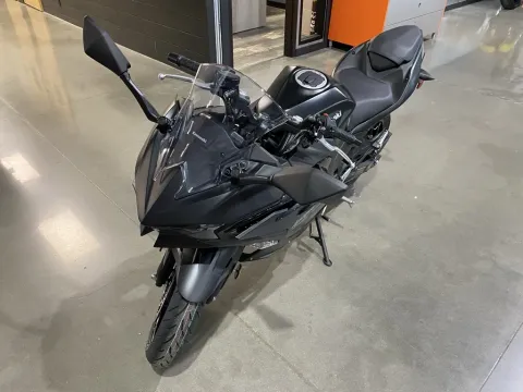 More photos of 2026 Kawasaki Ninja 500 at Dell's Powersports, MO