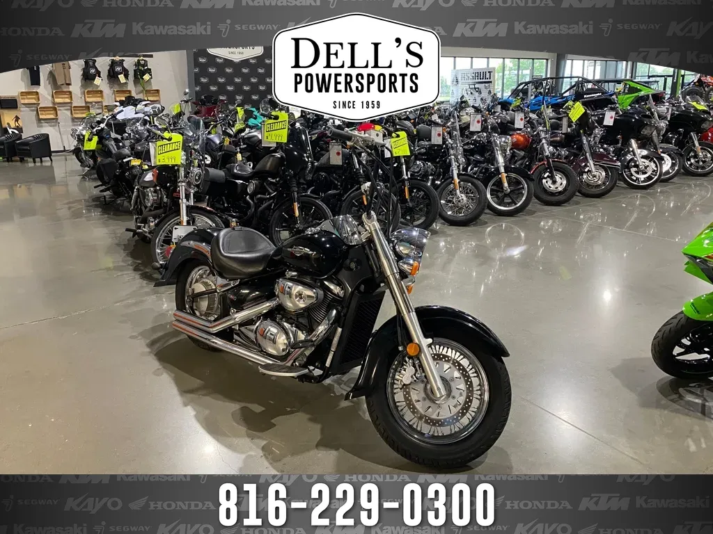 Gray 2006 Suzuki Boulevard for sale in Grain Valley, MO