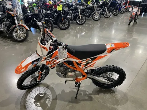 More photos of 2026 Kayo TT 125 EFI at Dell's Powersports, MO