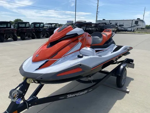 More photos of 2021 YAMAHA Wave Runner VX Cruiser at Dell's Powersports, MO