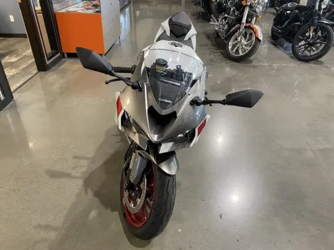 Another view of 2025 Kawasaki Ninja ZX-6R for sale in Grain Valley, MO at Dell's Powersports