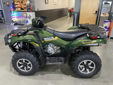 More photos of 2027 Kawasaki Brute Force 750 SE EPS at Dell's Powersports, MO