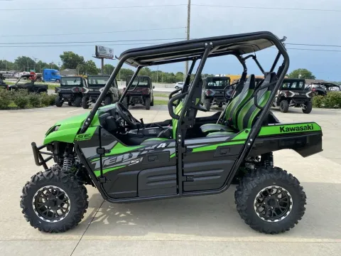More photos of 2025 Kawasaki Teryx4 S SE at Dell's Powersports, MO