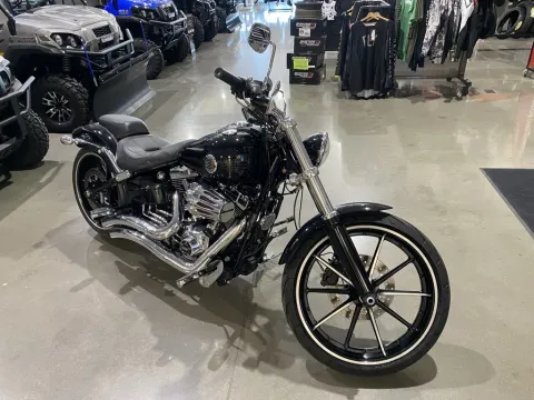 Photos of 2014 Harley-Davidson Softail Breakout for sale in Grain Valley, MO at Dell's Powersports