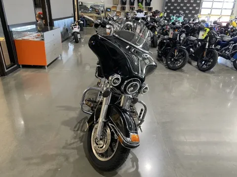 Another view of 2007 Harley-Davidson Electra Glide Classic for sale in Grain Valley, MO at Dell's Powersports