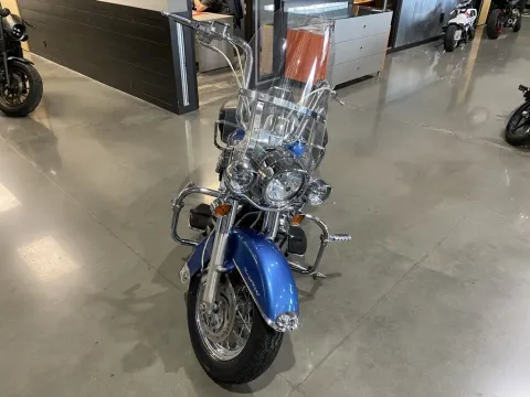 Another view of 2006 Harley-Davidson Road King Classic for sale in Grain Valley, MO at Dell's Powersports