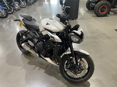 Photos of 2024 Triumph Street Triple R for sale in Grain Valley, MO at Dell's Powersports