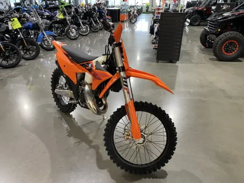 Photos of 2027 KTM 125 XC for sale in Grain Valley, MO at Dell's Powersports