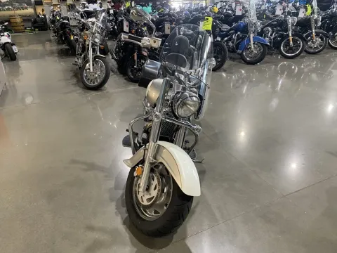 Another view of 2004 Suzuki Intruder LC 1500 for sale in Grain Valley, MO at Dell's Powersports