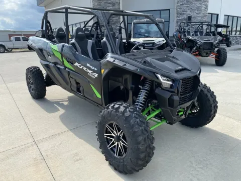 Photos of 2027 Kawasaki Teryx KRX4 1000 for sale in Grain Valley, MO at Dell's Powersports