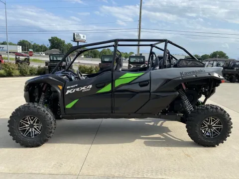 More photos of 2027 Kawasaki Teryx KRX4 1000 at Dell's Powersports, MO