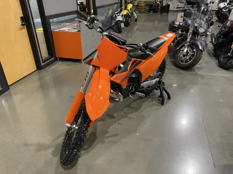 More photos of 2027 KTM SX 300 at Dell's Powersports, MO
