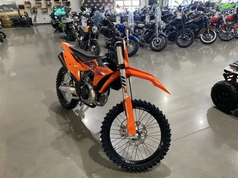 Photos of 2027 KTM SX 450 F for sale in Grain Valley, MO at Dell's Powersports