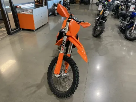 Another view of 2027 KTM XC 450 F for sale in Grain Valley, MO at Dell's Powersports