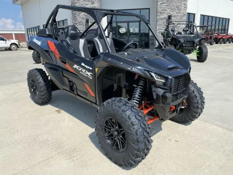 Photos of 2027 Kawasaki Teryx KRX 1000 TR for sale in Grain Valley, MO at Dell's Powersports