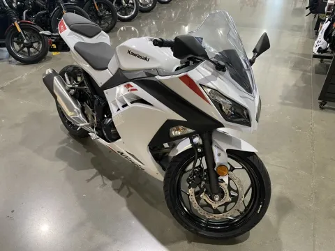 Photos of 2026 Kawasaki Ninja 300 ABS for sale in Grain Valley, MO at Dell's Powersports