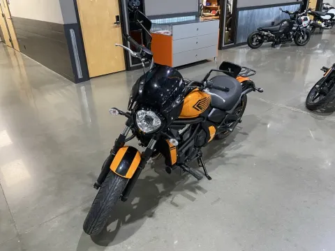 More photos of 2019 Kawasaki Vulcan S ABS Cafe at Dell's Powersports, MO