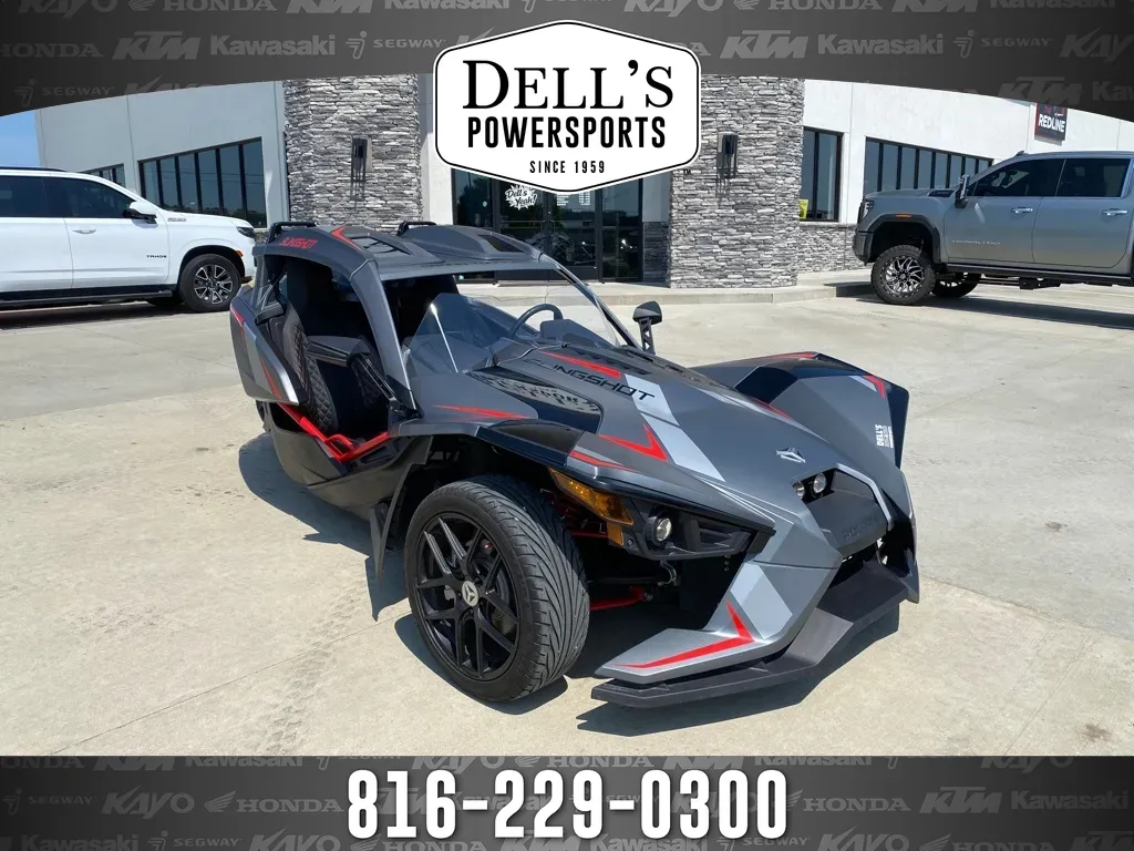 Gray 2018 Polaris SLINGSHOT GRAND TOURING for sale in Grain Valley, MO