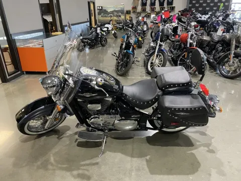 More photos of 2011 Suzuki Boulevard C50T at Dell's Powersports, MO