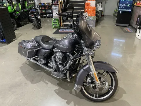 Photos of 2014 Harley-Davidson Street Glide Special for sale in Grain Valley, MO at Dell's Powersports