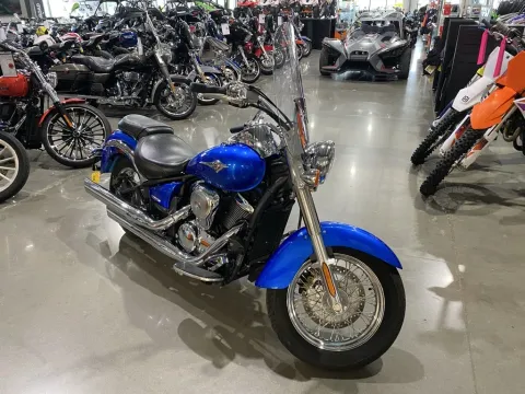 Photos of 2009 Kawasaki Vulcan 900 Classic for sale in Grain Valley, MO at Dell's Powersports