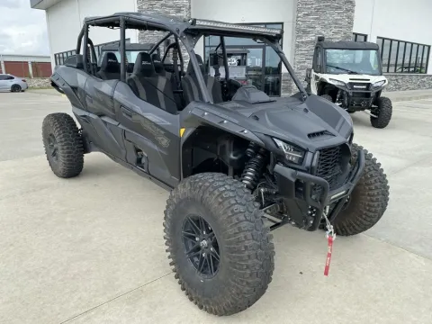 Photos of 2026 Kawasaki Teryx KRX4 1000 Blackout Edition for sale in Grain Valley, MO at Dell's Powersports