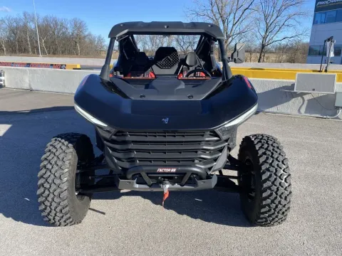 Another view of 2026 Segway Super Villain SX20T for sale in Grain Valley, MO at Dell's Powersports