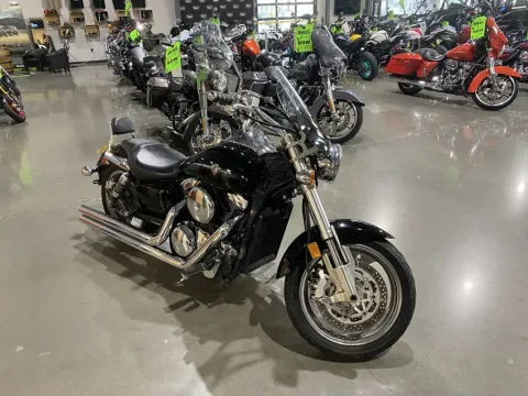 Photos of 2005 Kawasaki Vulcan 1600 Mean Streak for sale in Grain Valley, MO at Dell's Powersports