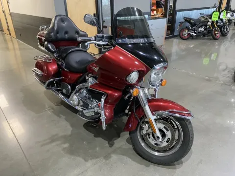 Photos of 2010 Kawasaki Vulcan 1700 Voyager for sale in Grain Valley, MO at Dell's Powersports